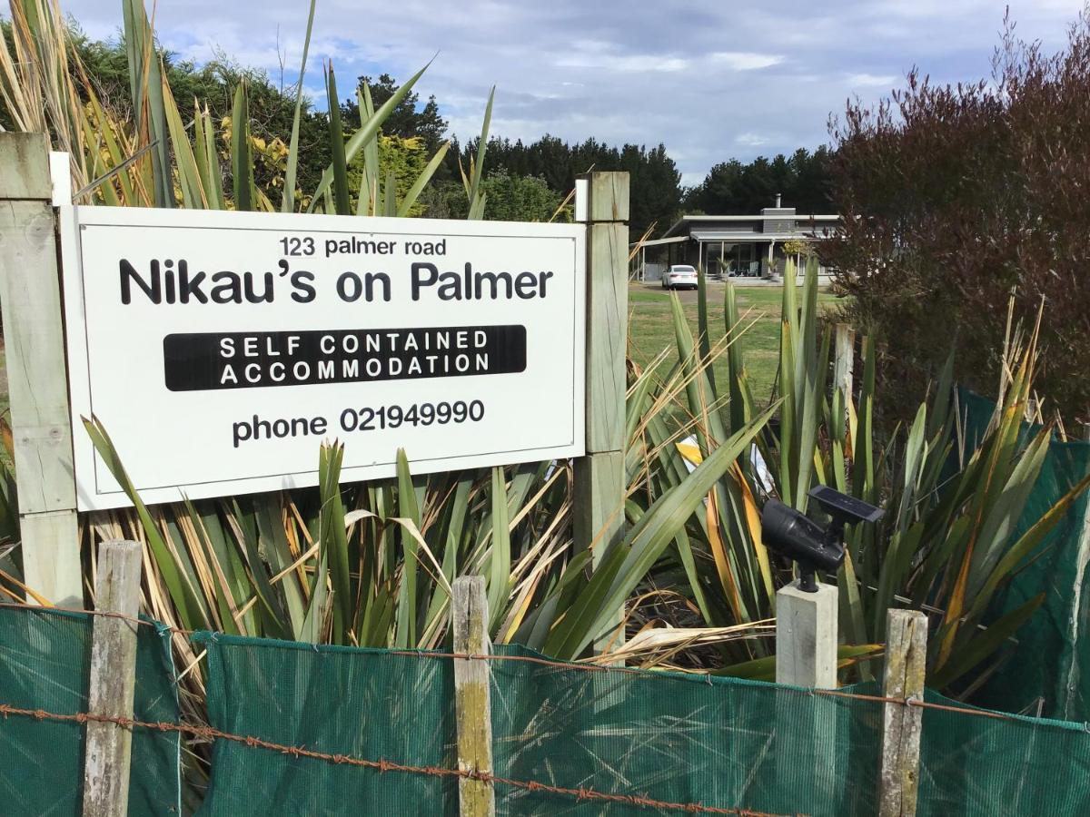 Nikau’s on Palmer Foxton Beach Bagian luar foto